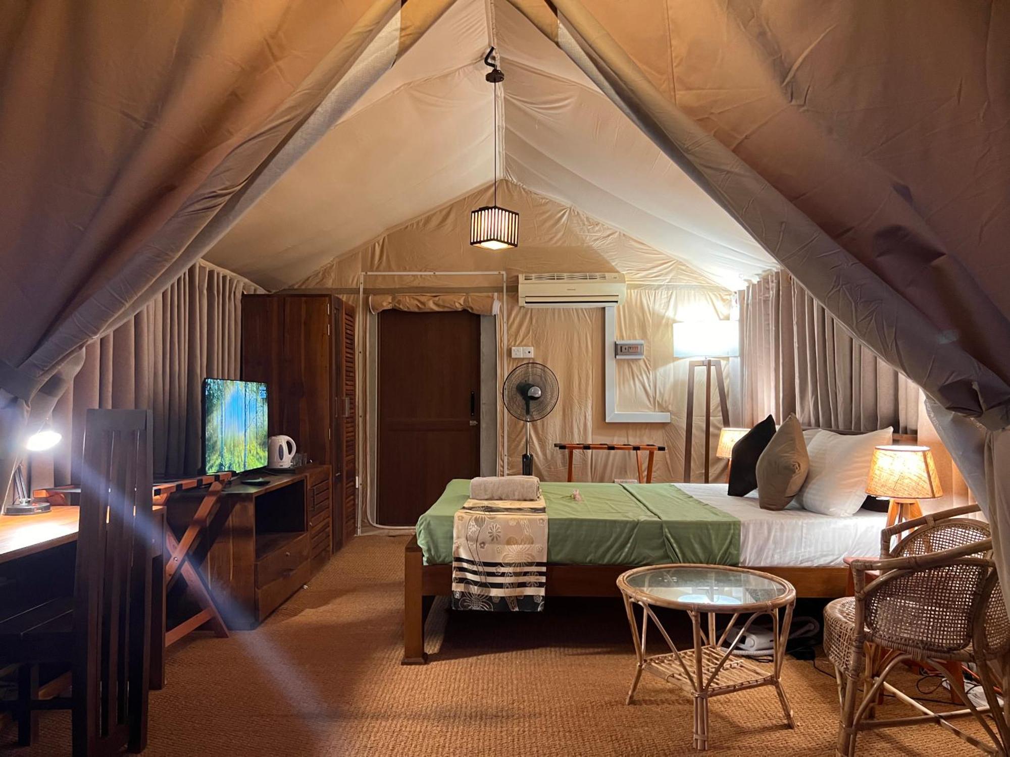 At One - Glamping Hotel Rekawa Kültér fotó
