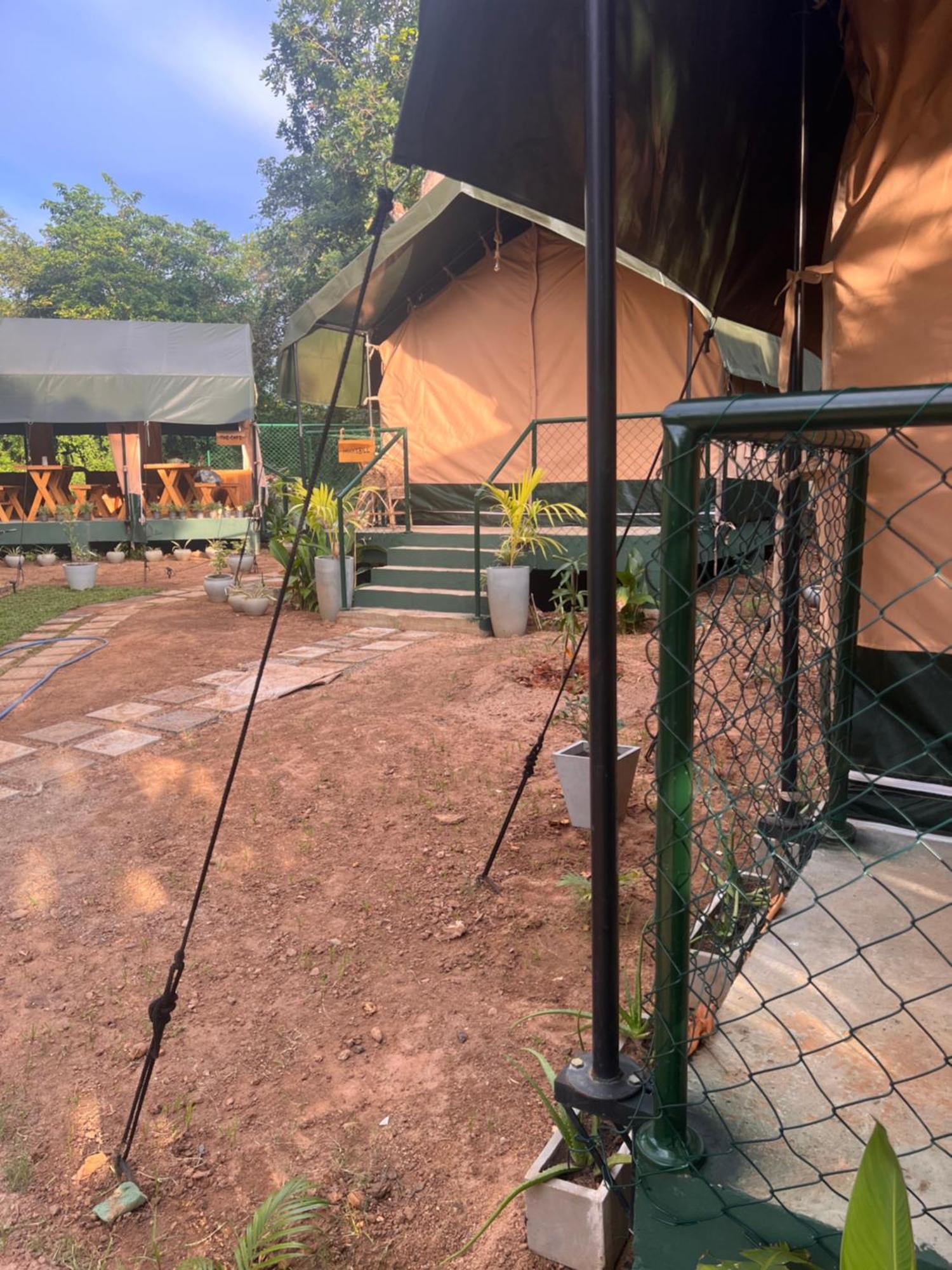 At One - Glamping Hotel Rekawa Kültér fotó